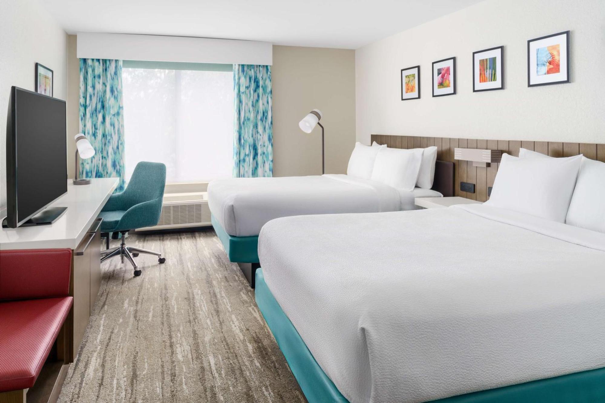 Hilton Garden Mary Hotel 3*