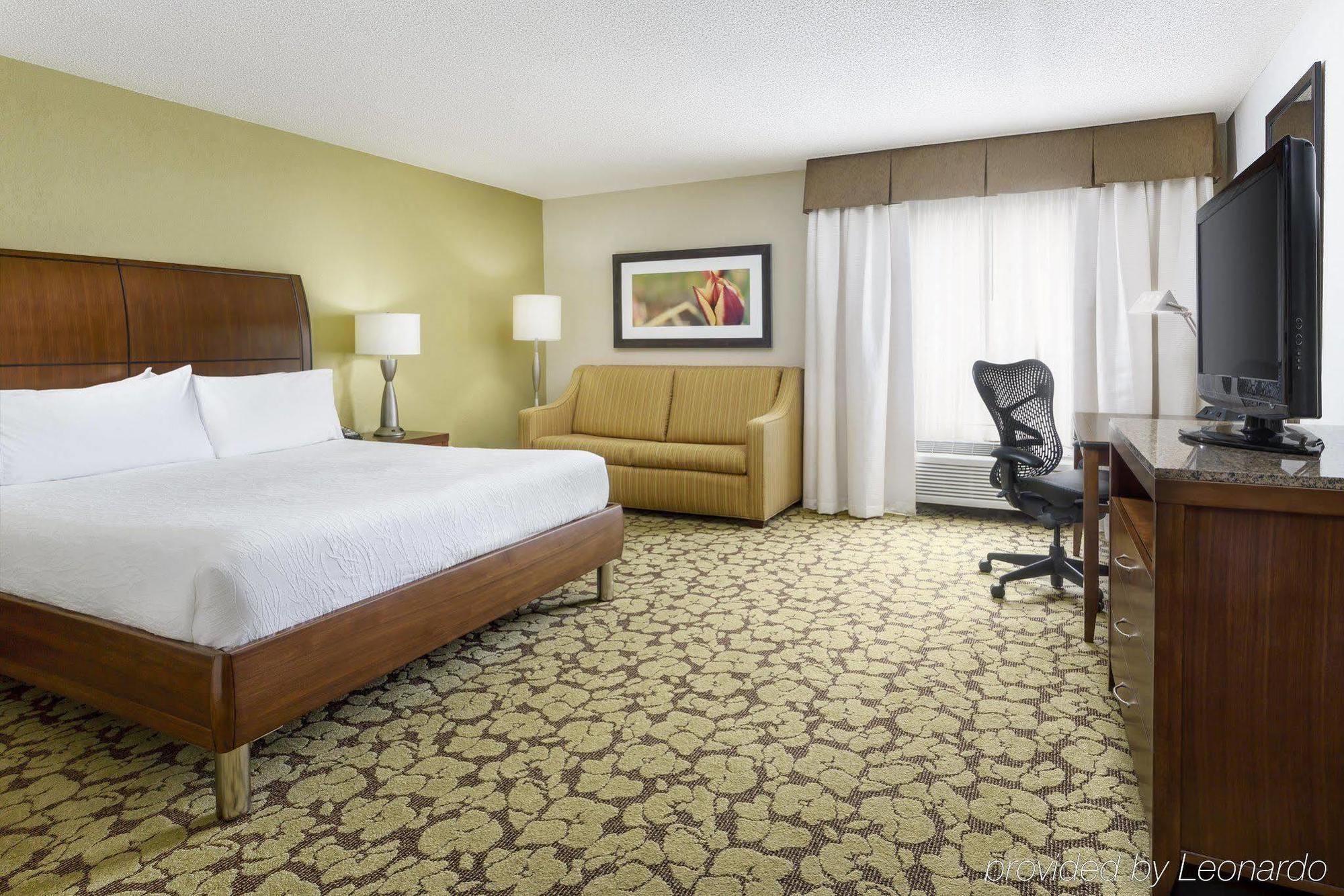 Hilton Garden Mary 3*
